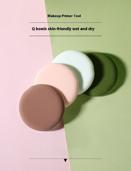Picture of powder puff