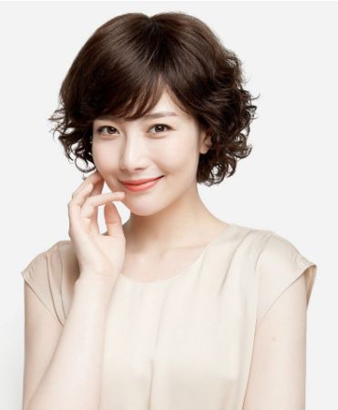 Picture for category Elegant Goddess-Like Collarbone-Length Hair